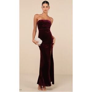 Lulu's Burgundy Velvet Maxi Dress